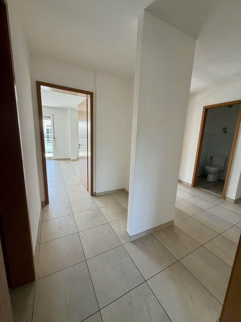 Pronájem bytu 2+1 75 m², Eberstadt, Hessen Pronájem bytu 2+1 75 m², Eberstadt, Hessen