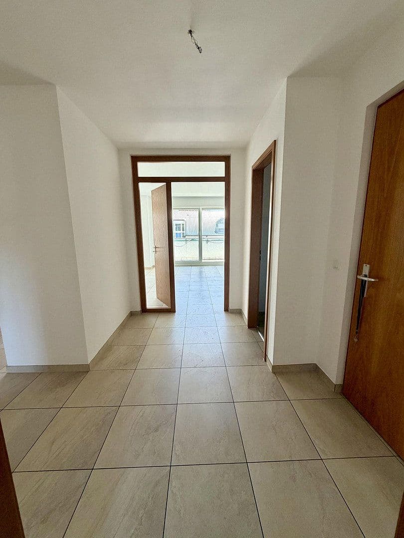 Pronájem bytu 2+1 75 m², Eberstadt, Hessen Pronájem bytu 2+1 75 m², Eberstadt, Hessen