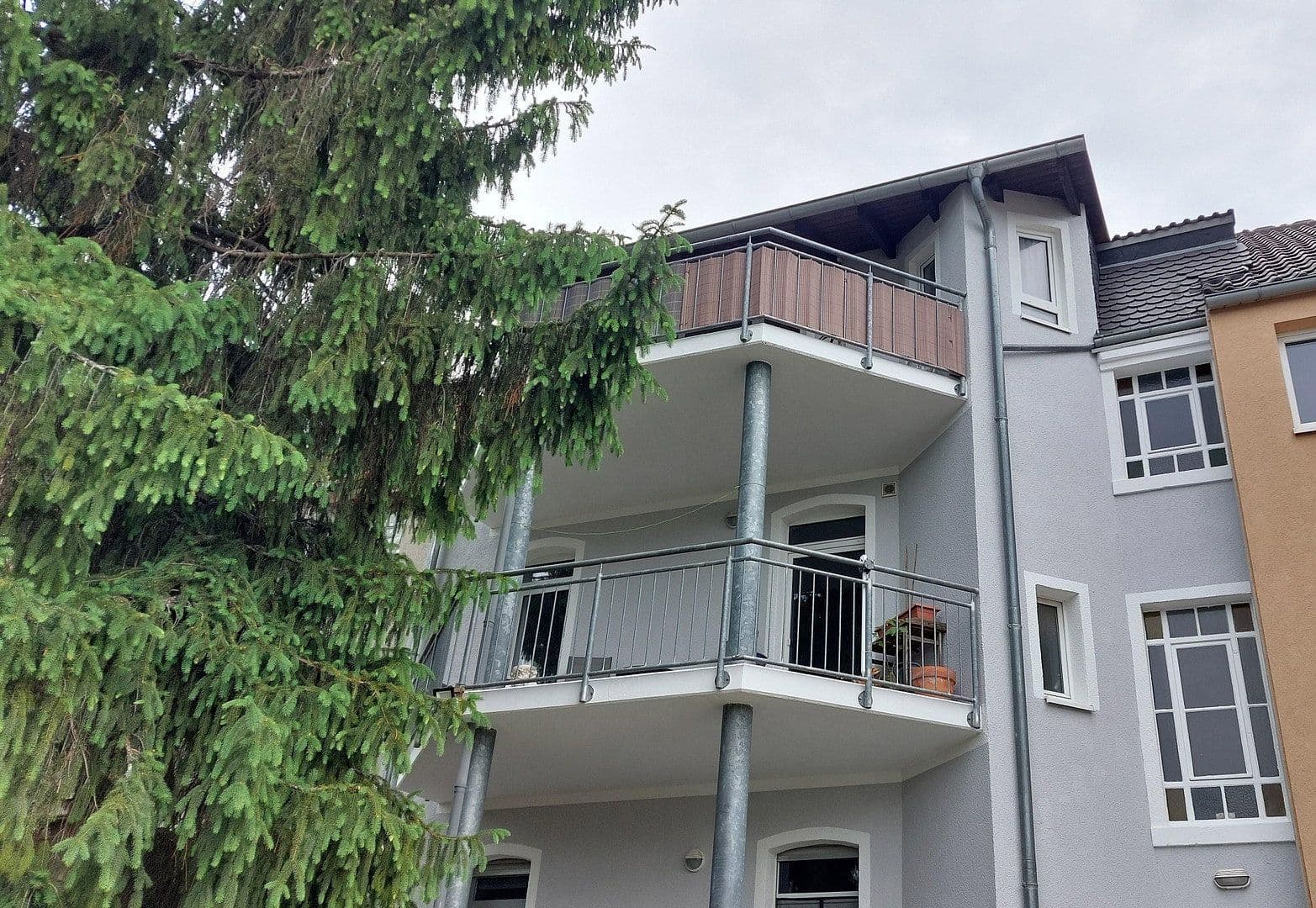 Prodej domu 220 m², pozemek 270 m², Ludwigshafen, Porýní-Falc Prodej domu 220 m², pozemek 270 m², Ludwigshafen, Porýní-Falc