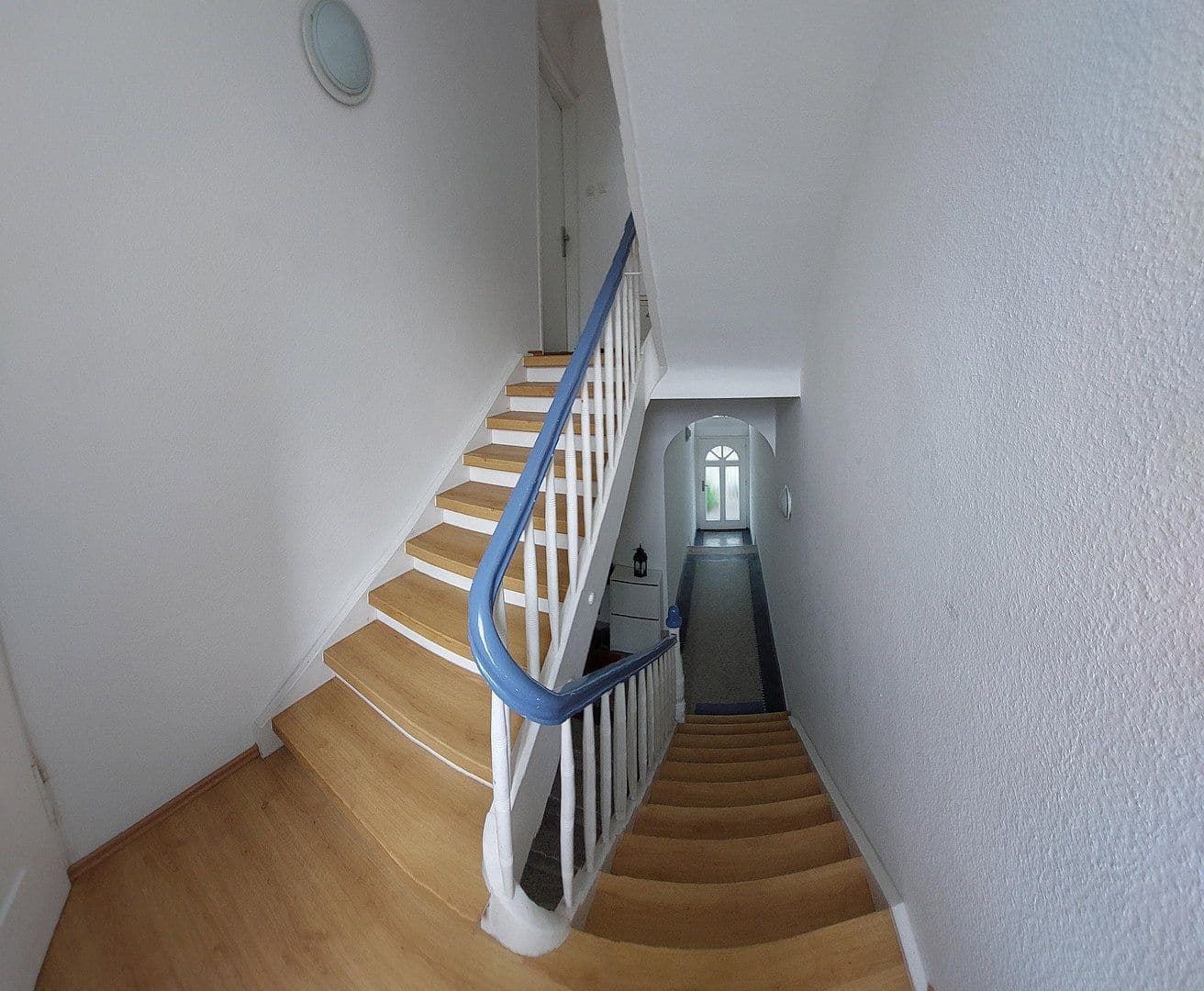 Prodej domu 220 m², pozemek 270 m², Ludwigshafen, Porýní-Falc Prodej domu 220 m², pozemek 270 m², Ludwigshafen, Porýní-Falc