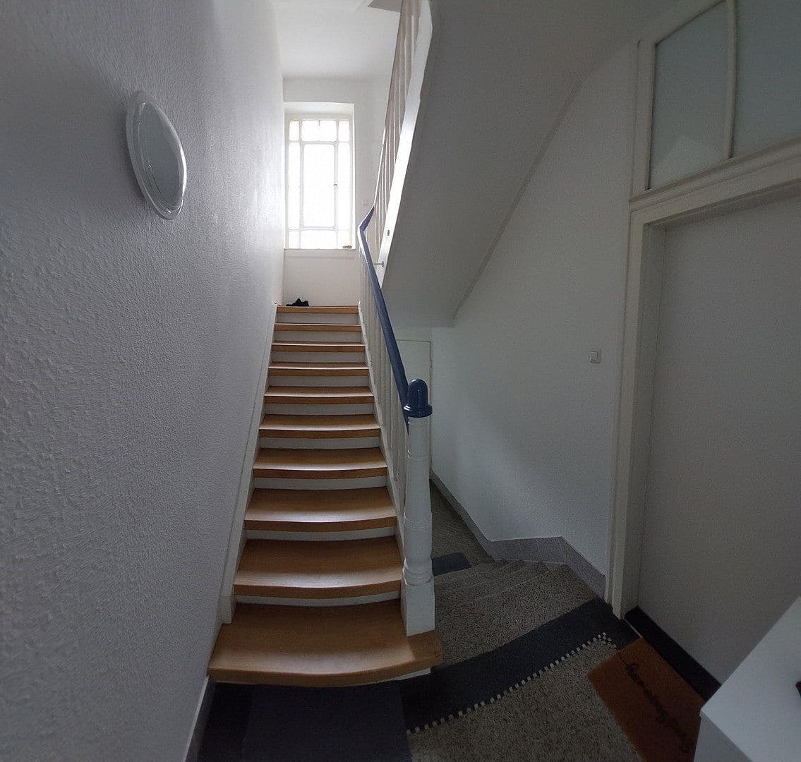 Prodej domu 220 m², pozemek 270 m², Ludwigshafen, Porýní-Falc Prodej domu 220 m², pozemek 270 m², Ludwigshafen, Porýní-Falc