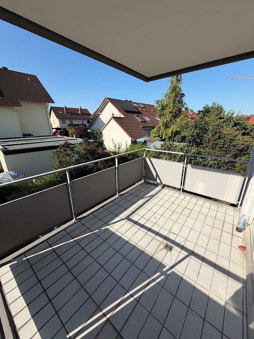 Pronájem bytu 4+1 100 m², Finkenweg, Elsenfeld, Bavorsko Pronájem bytu 4+1 100 m², Finkenweg, Elsenfeld, Bavorsko