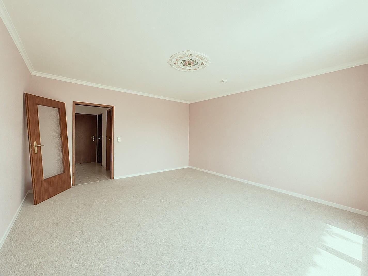 Prodej bytu 3+1 79 m², Werner-Hilpert Str., Dietzenbach, Hessen Prodej bytu 3+1 79 m², Werner-Hilpert Str., Dietzenbach, Hessen