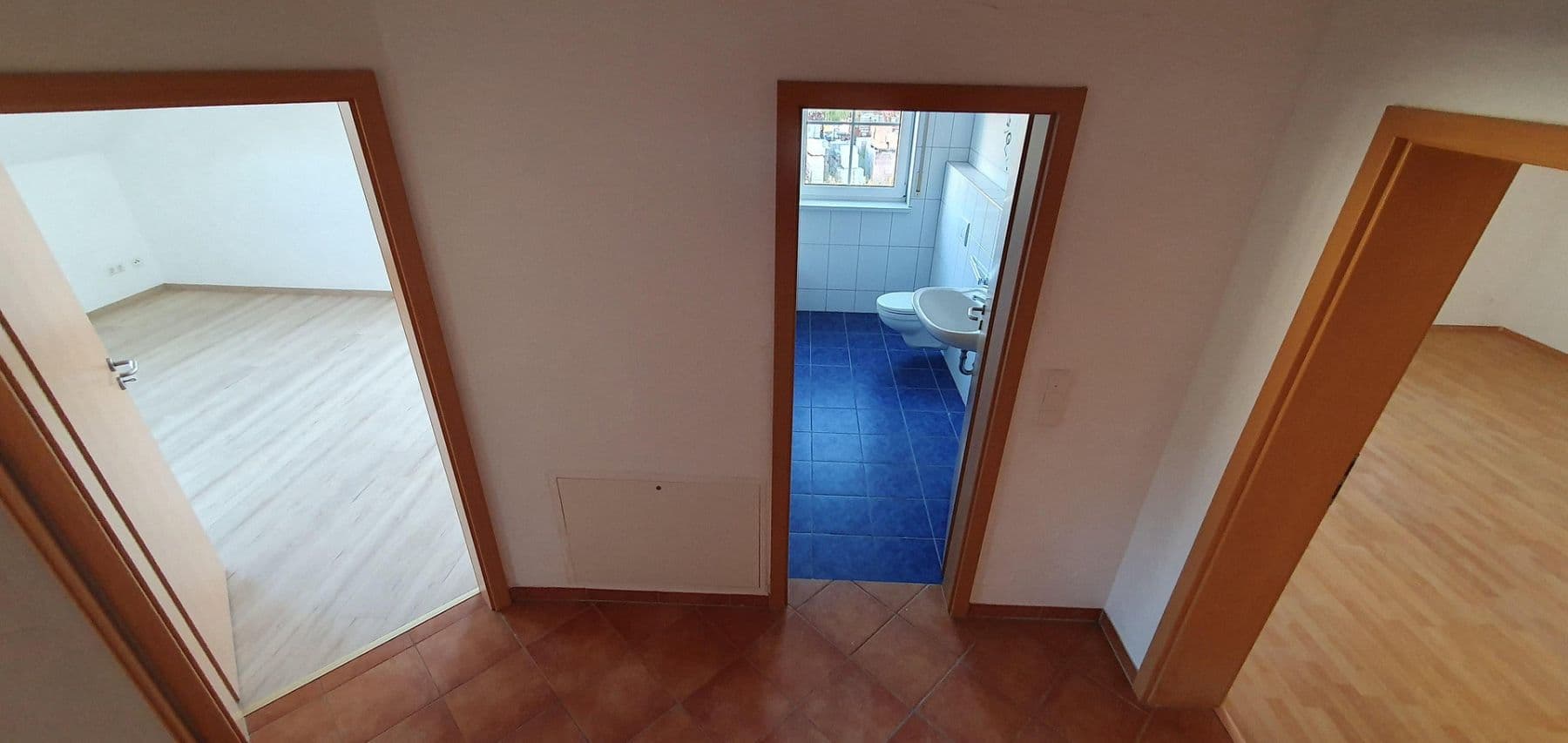 Prodej domu 180 m², pozemek 325 m², Bruchmühlbach-Miesau, Porýní-Falc Prodej domu 180 m², pozemek 325 m², Bruchmühlbach-Miesau, Porýní-Falc