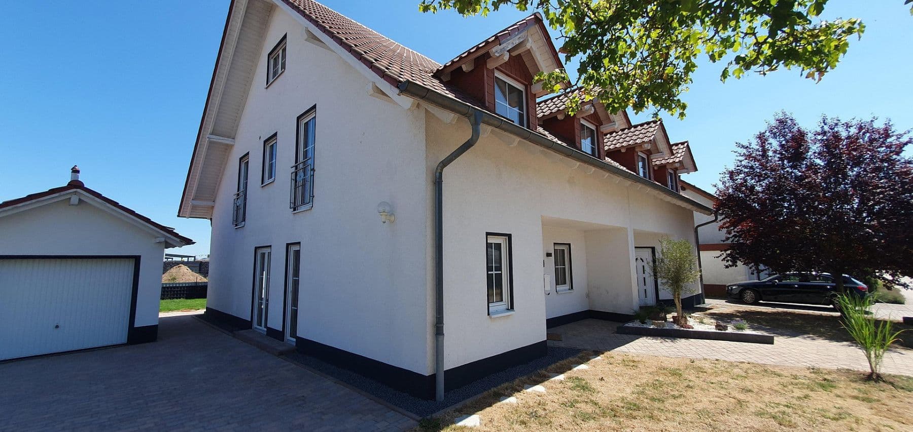 Prodej domu 180 m², pozemek 325 m², Bruchmühlbach-Miesau, Porýní-Falc Prodej domu 180 m², pozemek 325 m², Bruchmühlbach-Miesau, Porýní-Falc