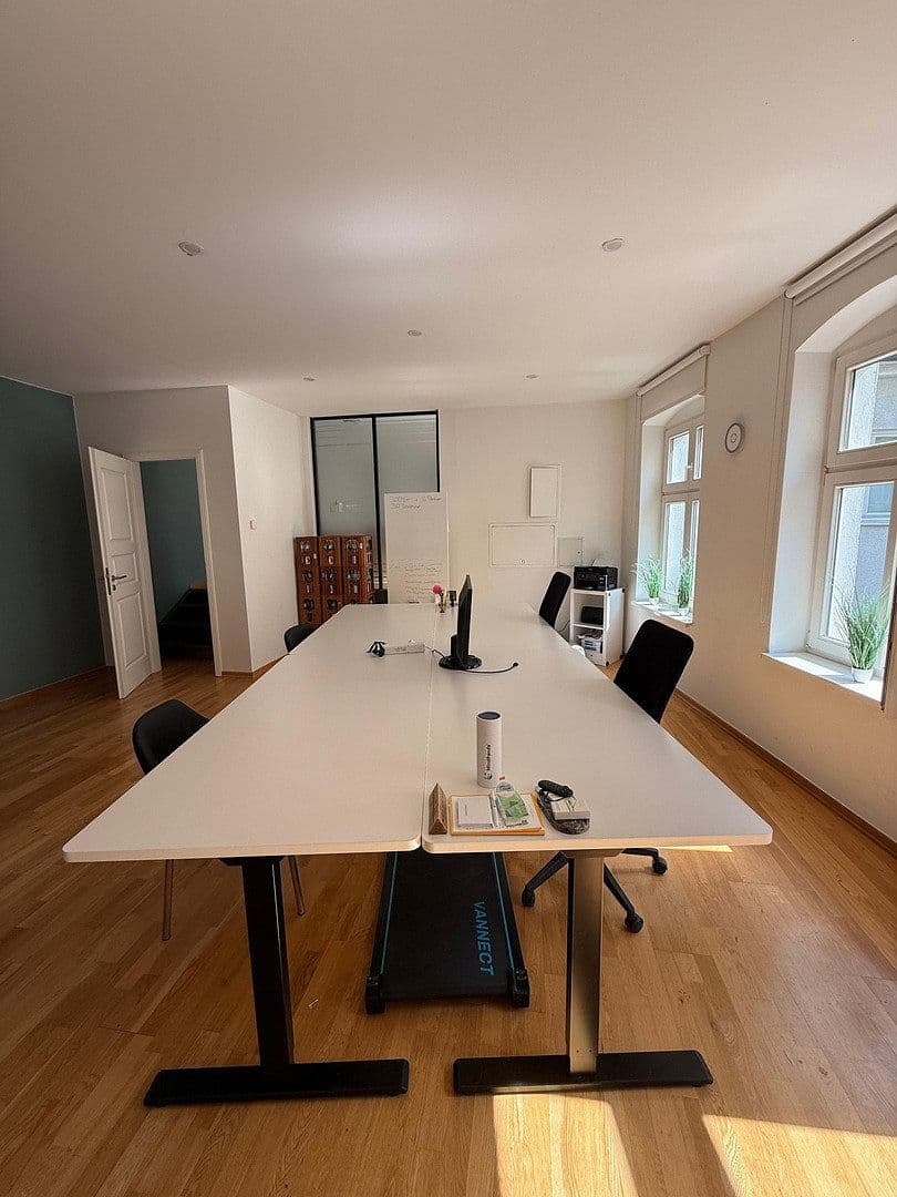 Pronájem kanceláře 100 m², Elisabethkirchstr. 17, Berlin, Berlín Pronájem kanceláře 100 m², Elisabethkirchstr. 17, Berlin, Berlín