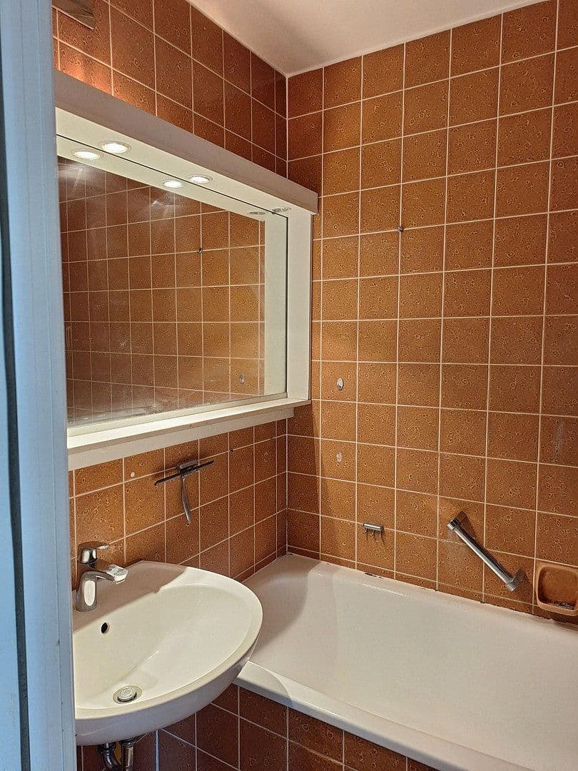 Pronájem bytu 2+1 54 m², Diekseepromenade 2, Malente, Šlesvicko-Holštýnsko Pronájem bytu 2+1 54 m², Diekseepromenade 2, Malente, Šlesvicko-Holštýnsko