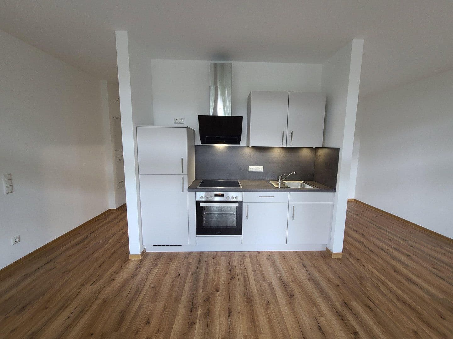 Pronájem bytu 1+kk 36 m², Egerer Str. 30, Valdsasy, Bavorsko Pronájem bytu 1+kk 36 m², Egerer Str. 30, Valdsasy, Bavorsko