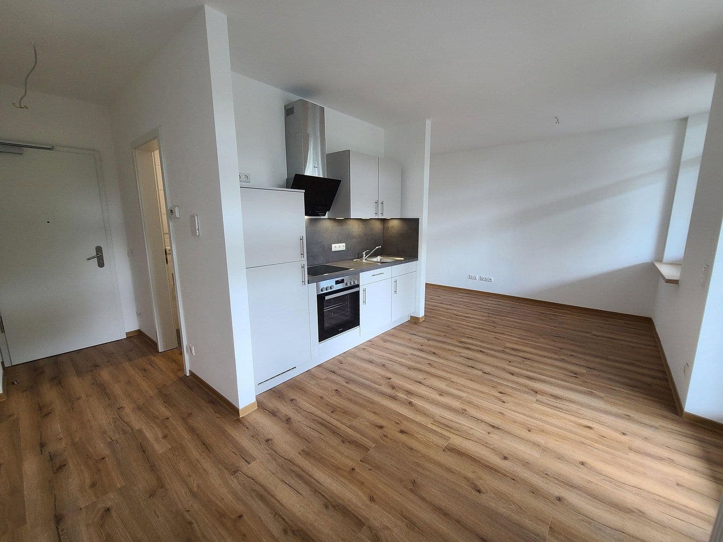 Pronájem bytu 1+kk 36 m², Egerer Str. 30, Valdsasy, Bavorsko Pronájem bytu 1+kk 36 m², Egerer Str. 30, Valdsasy, Bavorsko