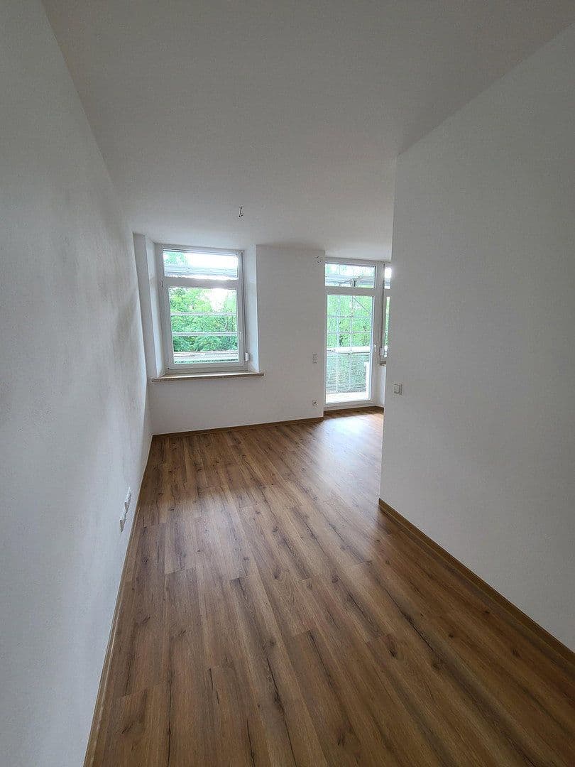 Pronájem bytu 1+kk 36 m², Egerer Str. 30, Valdsasy, Bavorsko Pronájem bytu 1+kk 36 m², Egerer Str. 30, Valdsasy, Bavorsko