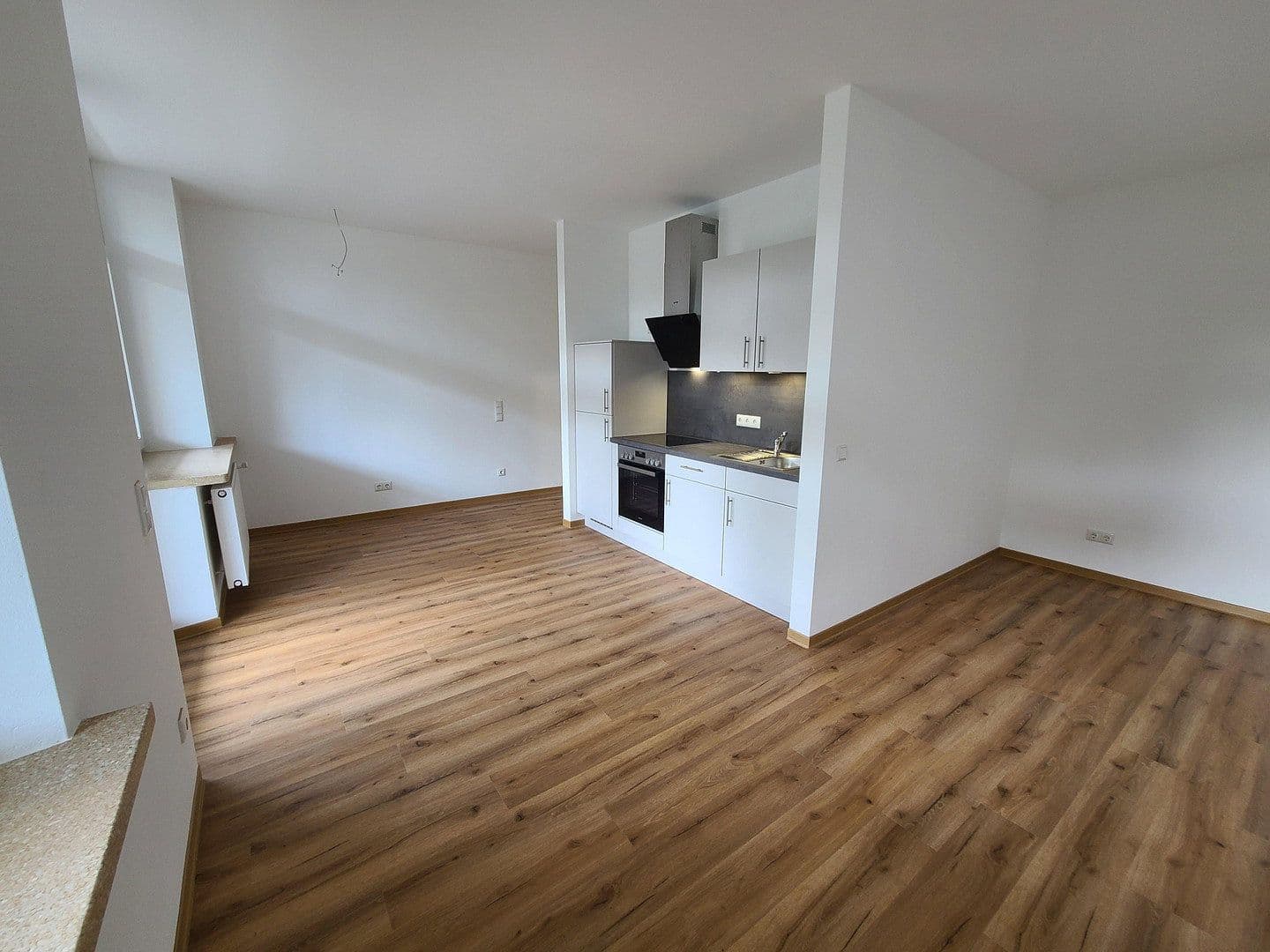 Pronájem bytu 1+kk 36 m², Egerer Str. 30, Valdsasy, Bavorsko Pronájem bytu 1+kk 36 m², Egerer Str. 30, Valdsasy, Bavorsko