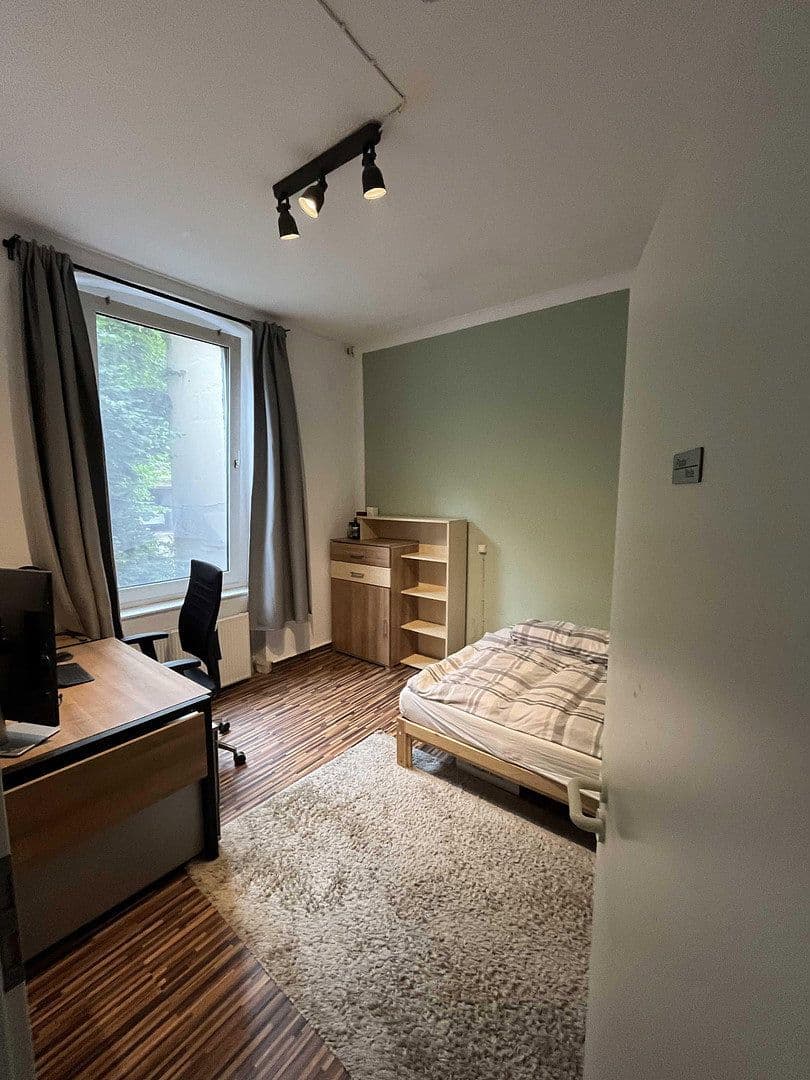Pronájem bytu 3+1 75 m², Natruper Straße 39, Osnabrück, Dolní Sasko Pronájem bytu 3+1 75 m², Natruper Straße 39, Osnabrück, Dolní Sasko