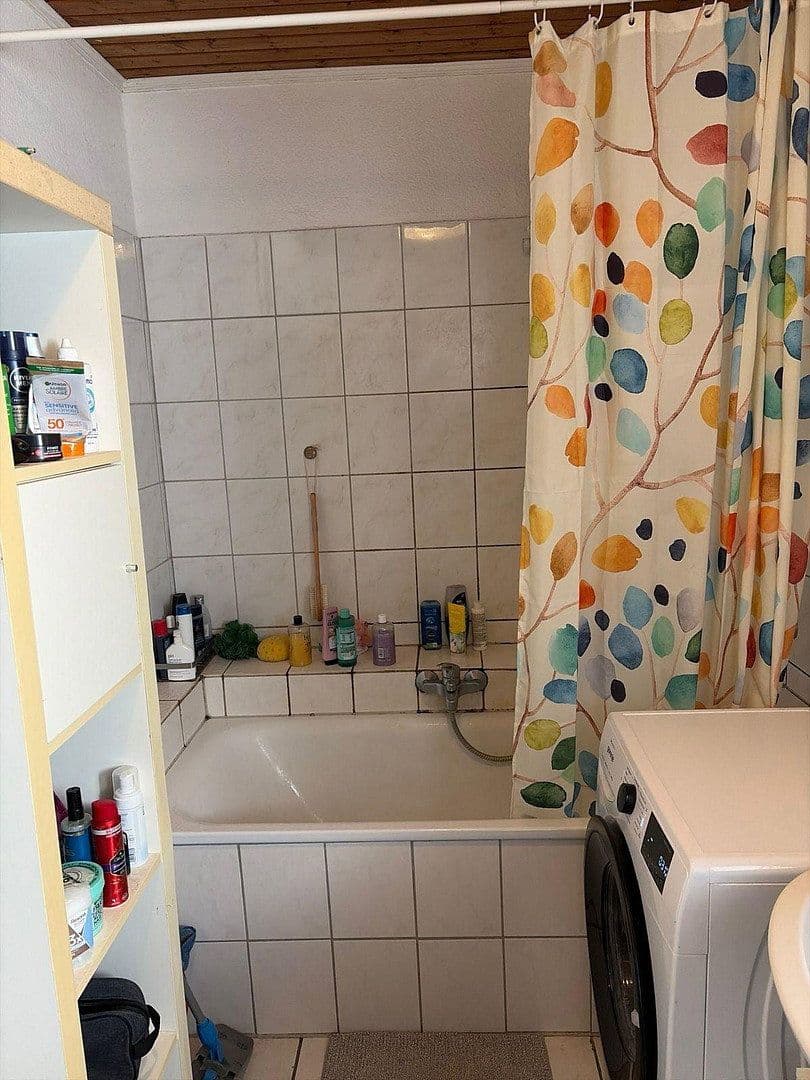 Pronájem bytu 4+1 105 m², Schlosswall 24, Osnabrück, Dolní Sasko Pronájem bytu 4+1 105 m², Schlosswall 24, Osnabrück, Dolní Sasko