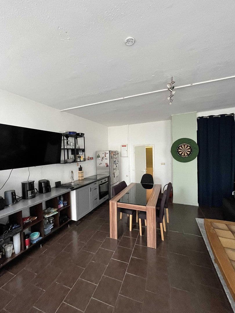 Pronájem bytu 3+1 75 m², Natruper Straße 39, Osnabrück, Dolní Sasko Pronájem bytu 3+1 75 m², Natruper Straße 39, Osnabrück, Dolní Sasko