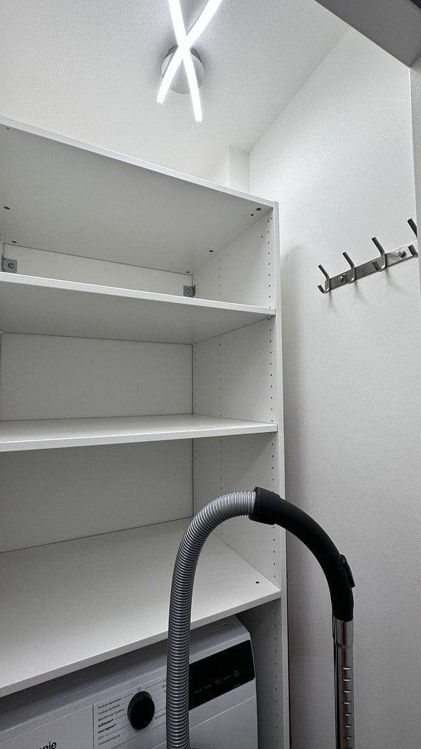 Pronájem bytu 3+1 73 m², Georgenschwaigstraße 24, München, Bavorsko Pronájem bytu 3+1 73 m², Georgenschwaigstraße 24, München, Bavorsko