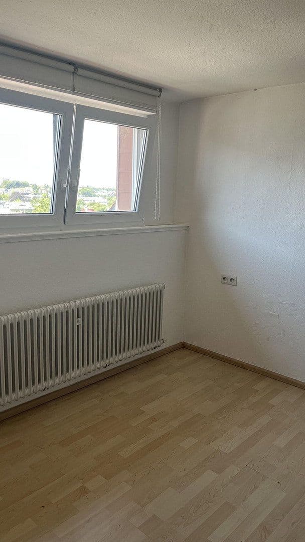 Pronájem domu 129 m², pozemek 600 m², Scheffelweg 15, Bretten, Bádensko-Württembersko Pronájem domu 129 m², pozemek 600 m², Scheffelweg 15, Bretten, Bádensko-Württembersko