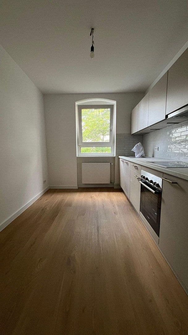 Pronájem bytu 4+1 86 m², Bellermannstr 13, Berlin, Berlín Pronájem bytu 4+1 86 m², Bellermannstr 13, Berlin, Berlín