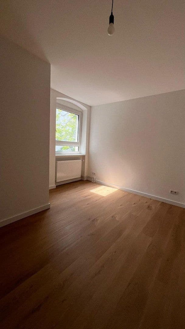 Pronájem bytu 4+1 86 m², Bellermannstr 13, Berlin, Berlín Pronájem bytu 4+1 86 m², Bellermannstr 13, Berlin, Berlín