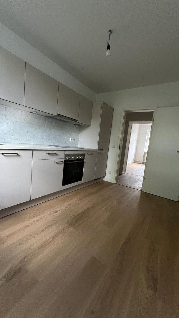 Pronájem bytu 4+1 86 m², Bellermannstr 13, Berlin, Berlín Pronájem bytu 4+1 86 m², Bellermannstr 13, Berlin, Berlín