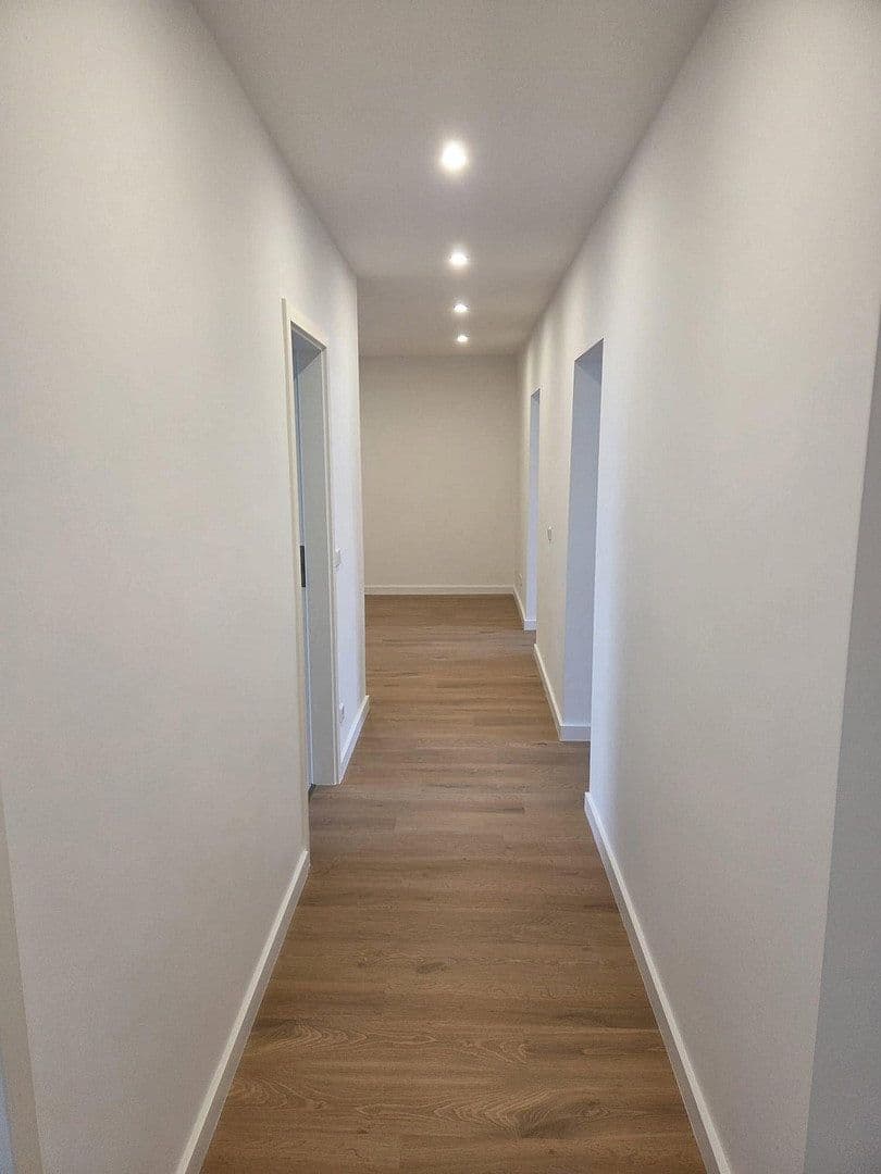 Pronájem bytu 4+1 86 m², Bellermannstr 13, Berlin, Berlín Pronájem bytu 4+1 86 m², Bellermannstr 13, Berlin, Berlín