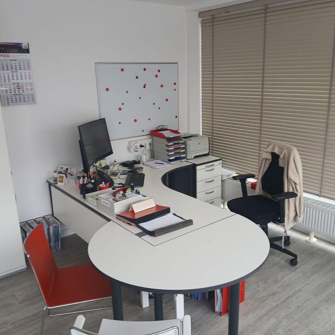 Pronájem kanceláře 126 m², Auricher Straße 7, Wittmund, Dolní Sasko Pronájem kanceláře 126 m², Auricher Straße 7, Wittmund, Dolní Sasko