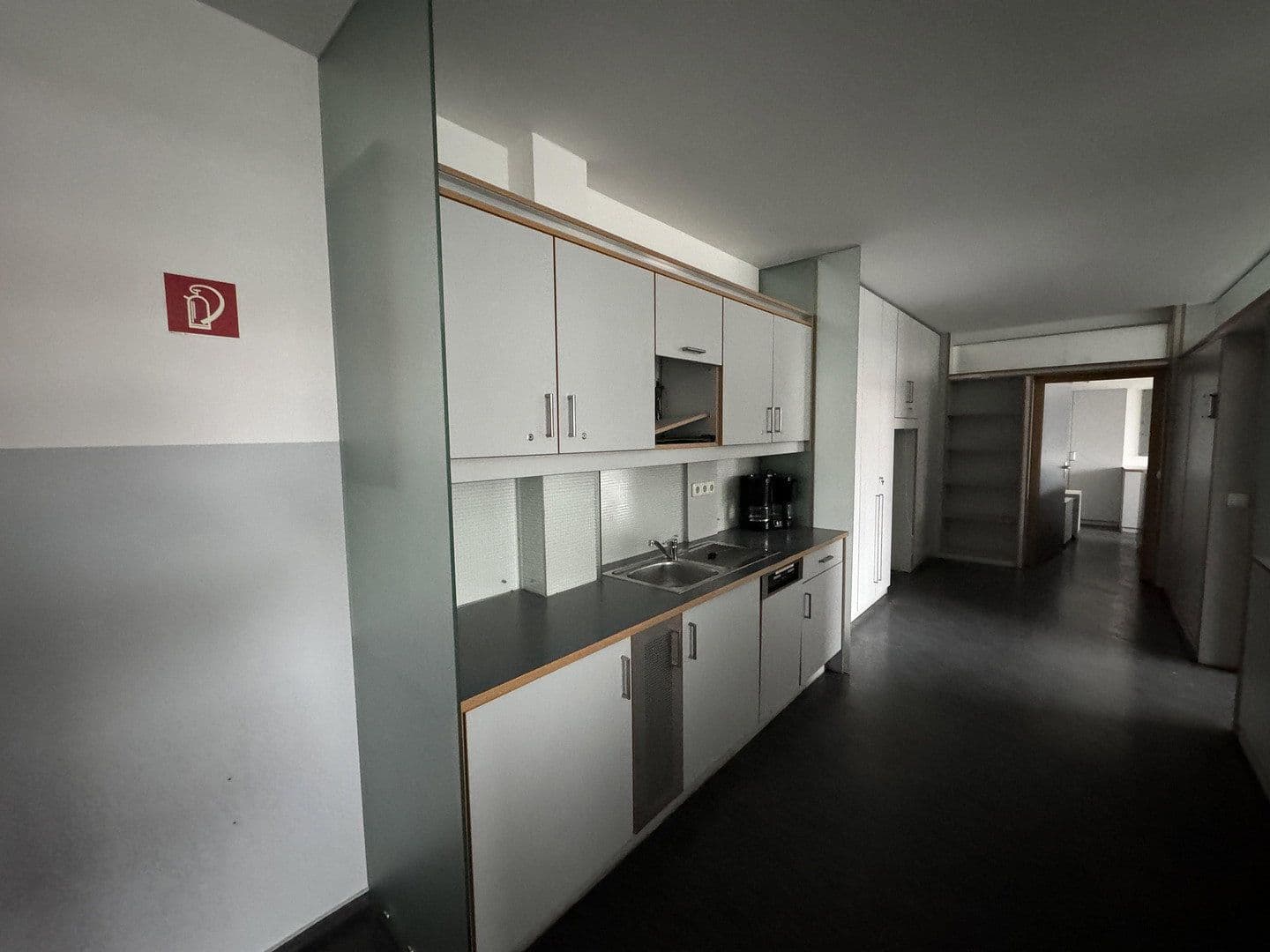 Pronájem nebytového prostoru 3.182 m², Dohna, Sasko Pronájem nebytového prostoru 3.182 m², Dohna, Sasko
