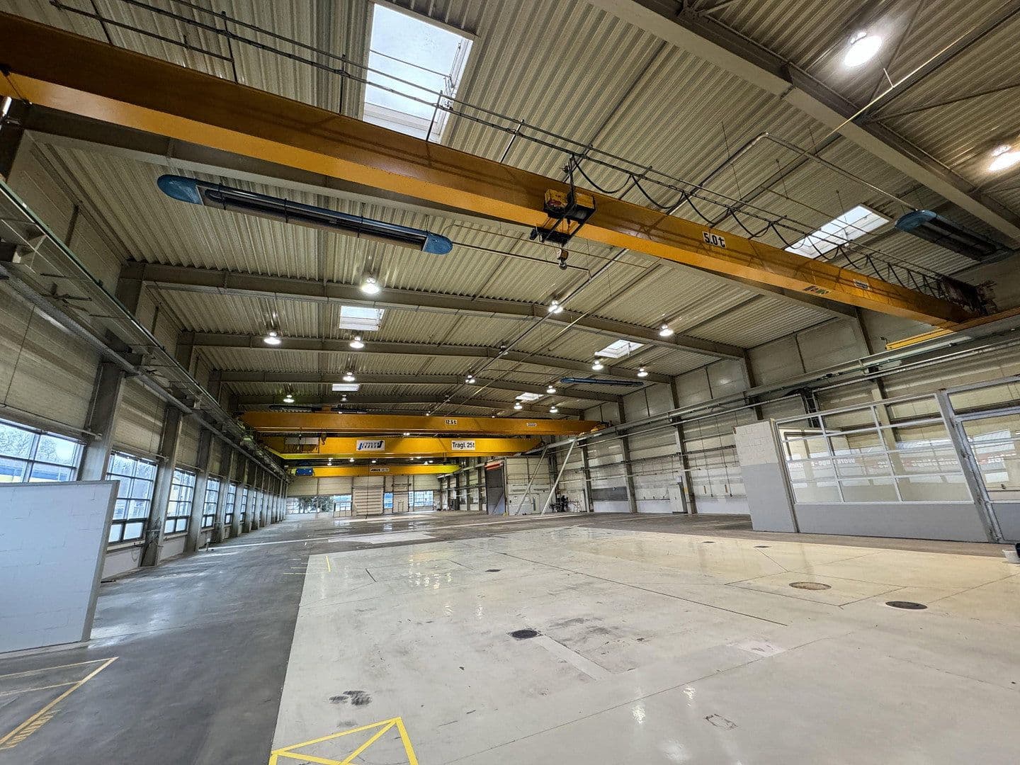 Pronájem nebytového prostoru 3.182 m², Dohna, Sasko Pronájem nebytového prostoru 3.182 m², Dohna, Sasko