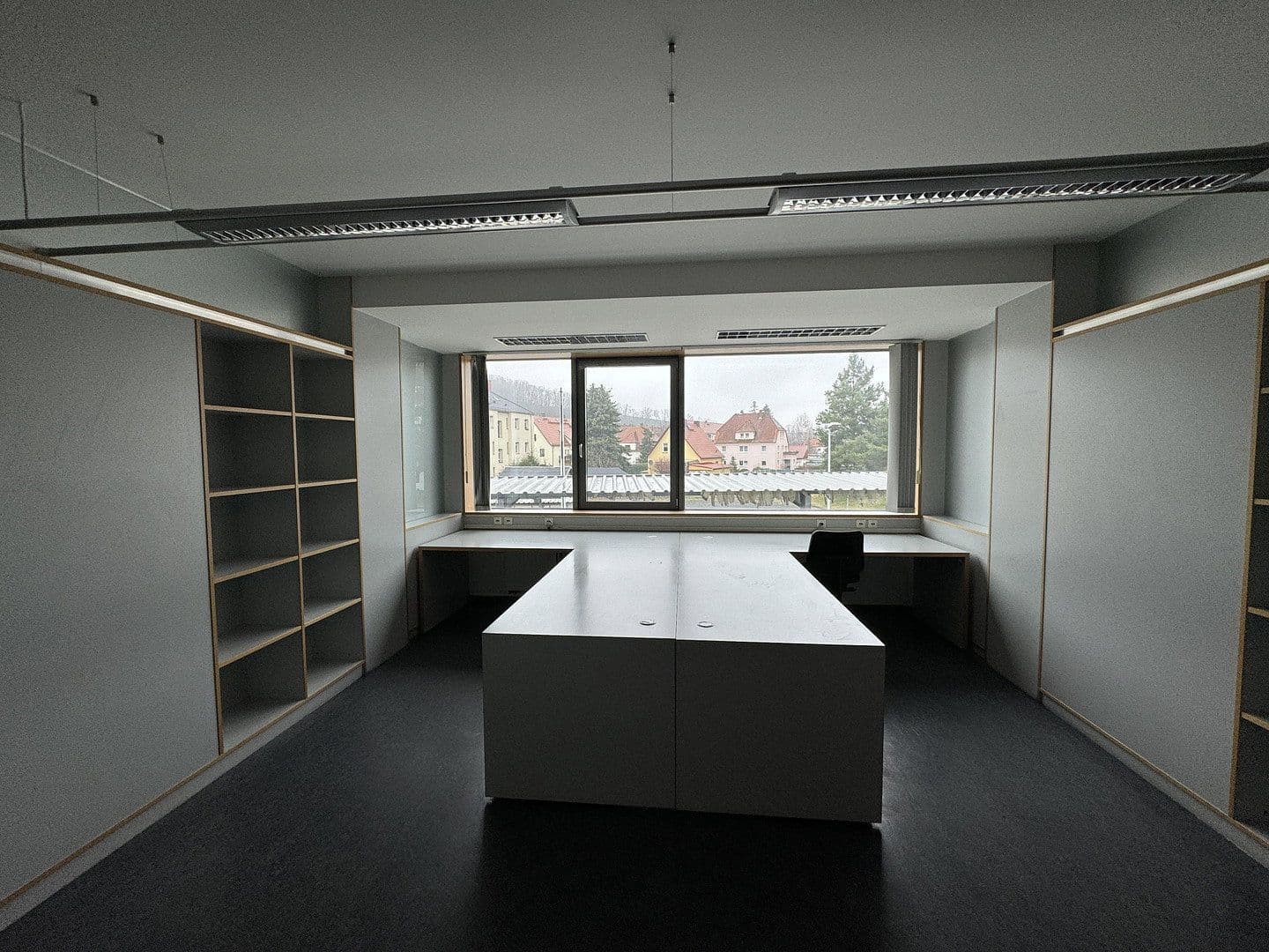 Pronájem nebytového prostoru 3.182 m², Dohna, Sasko Pronájem nebytového prostoru 3.182 m², Dohna, Sasko