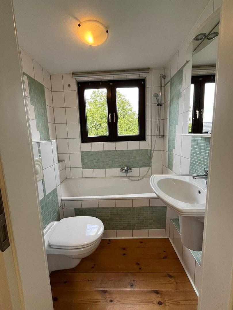 Pronájem bytu 2+1 42 m², Heiligenhaus, Severní Porýní-Vestfálsko Pronájem bytu 2+1 42 m², Heiligenhaus, Severní Porýní-Vestfálsko