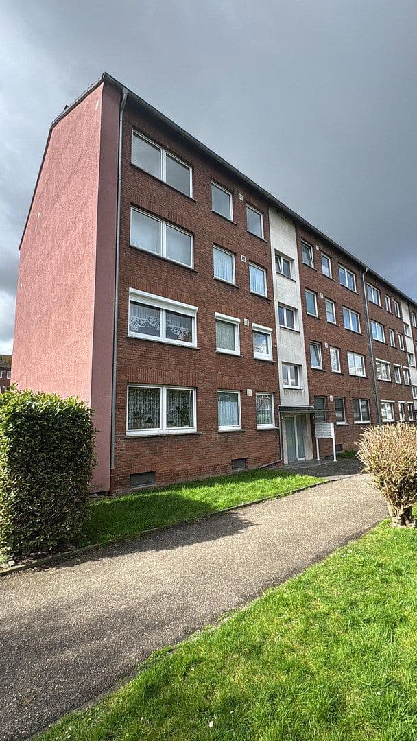 Prodej bytu 3+1 65 m², Krefeld, Severní Porýní-Vestfálsko Prodej bytu 3+1 65 m², Krefeld, Severní Porýní-Vestfálsko