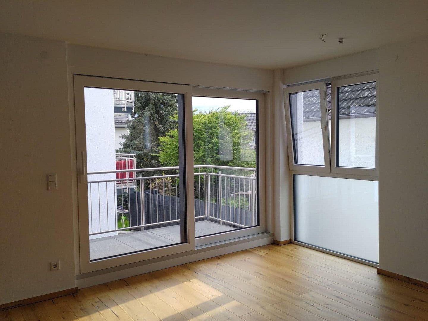 Pronájem bytu 3+1 95 m², Darmstadt-Eberstadt, Hessen Pronájem bytu 3+1 95 m², Darmstadt-Eberstadt, Hessen