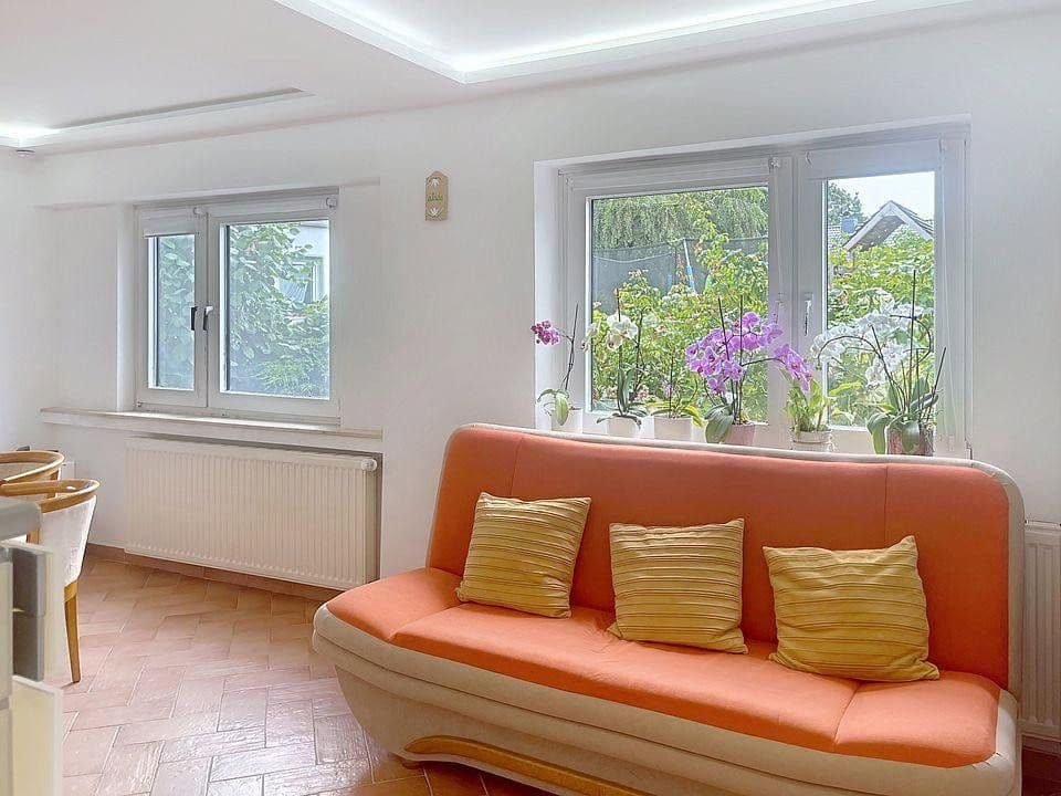 Prodej domu 120 m², pozemek 530 m², Schaberger Straße 81, Solingen, Severní Porýní-Vestfálsko Prodej domu 120 m², pozemek 530 m², Schaberger Straße 81, Solingen, Severní Porýní-Vestfálsko