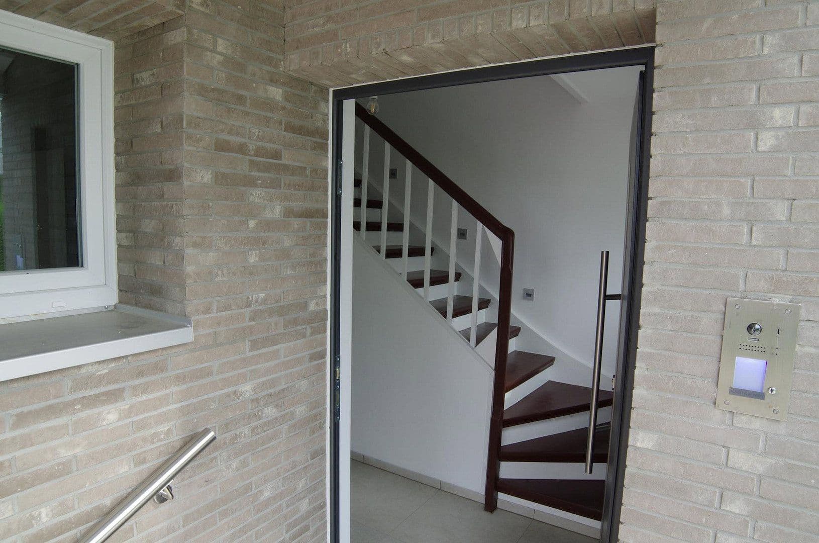 Pronájem domu 133 m², pozemek 591 m², Köhlerbergstraße 28, Wolfsburg, Dolní Sasko Pronájem domu 133 m², pozemek 591 m², Köhlerbergstraße 28, Wolfsburg, Dolní Sasko
