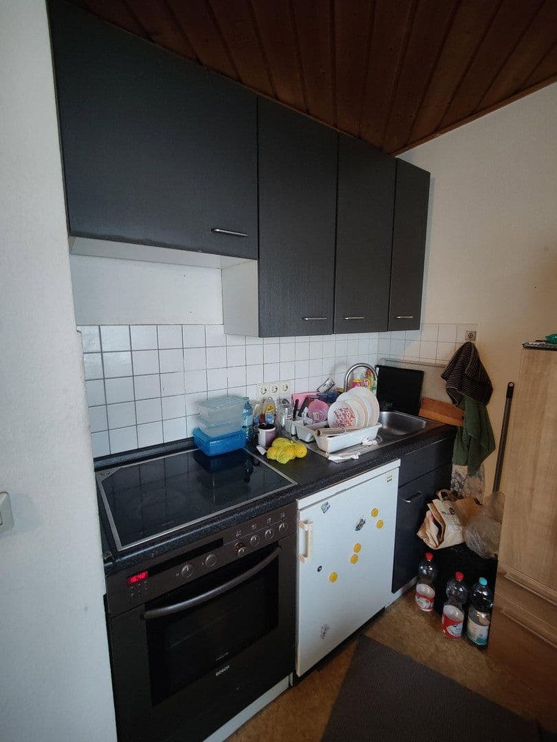 Pronájem bytu 1+1 28 m², Wendlingen am Neckar, Bádensko-Württembersko Pronájem bytu 1+1 28 m², Wendlingen am Neckar, Bádensko-Württembersko