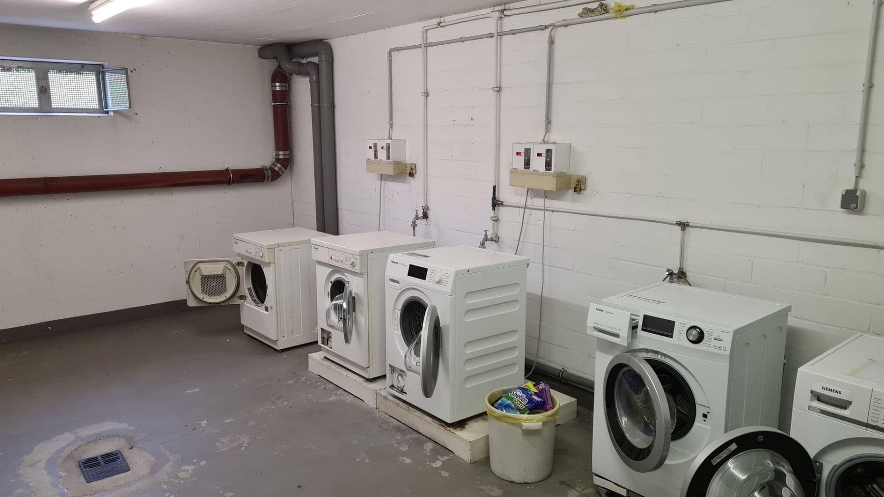 Prodej bytu 1+1 35 m², Troisdorf, Severní Porýní-Vestfálsko Prodej bytu 1+1 35 m², Troisdorf, Severní Porýní-Vestfálsko