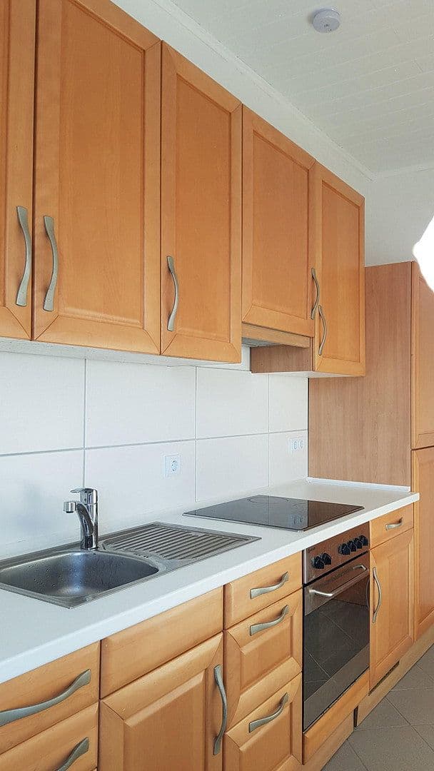 Pronájem bytu 3+1 85 m², Josefstr. 15, Saarlouis, Země Sársko Pronájem bytu 3+1 85 m², Josefstr. 15, Saarlouis, Země Sársko