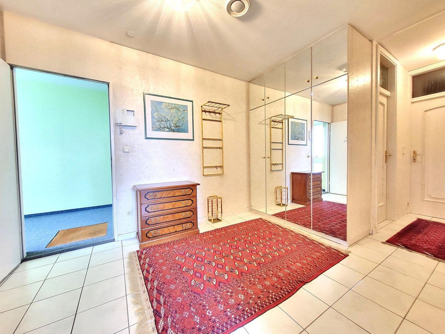 Prodej bytu 3+1 81 m², Elektrastr. 15, München, Bavorsko Prodej bytu 3+1 81 m², Elektrastr. 15, München, Bavorsko