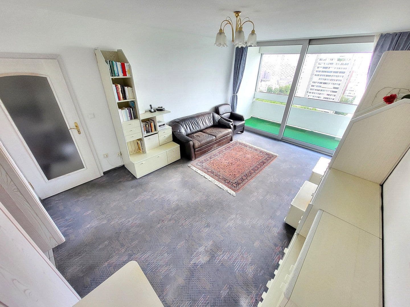 Prodej bytu 3+1 81 m², Elektrastr. 15, München, Bavorsko Prodej bytu 3+1 81 m², Elektrastr. 15, München, Bavorsko