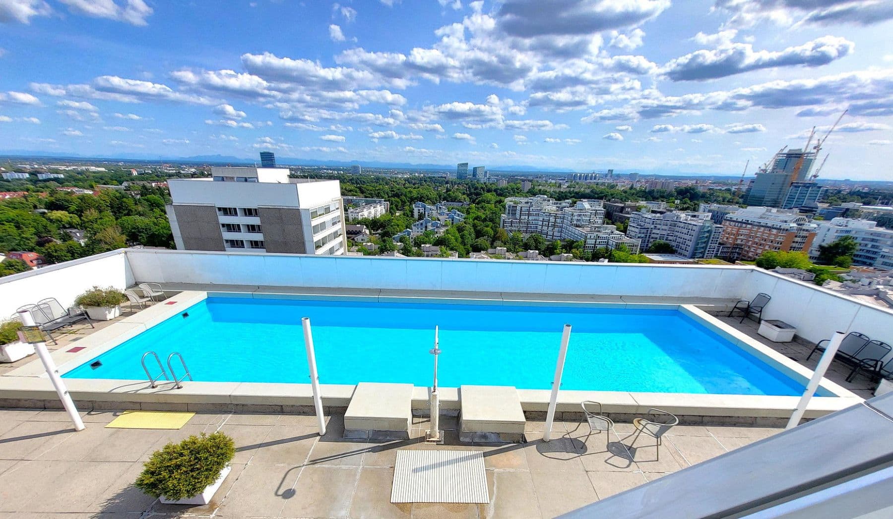 Prodej bytu 3+1 81 m², Elektrastr. 15, München, Bavorsko Prodej bytu 3+1 81 m², Elektrastr. 15, München, Bavorsko