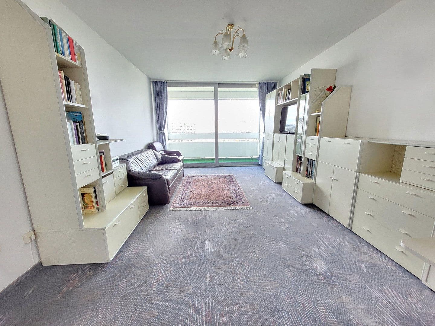 Prodej bytu 3+1 81 m², Elektrastr. 15, München, Bavorsko Prodej bytu 3+1 81 m², Elektrastr. 15, München, Bavorsko