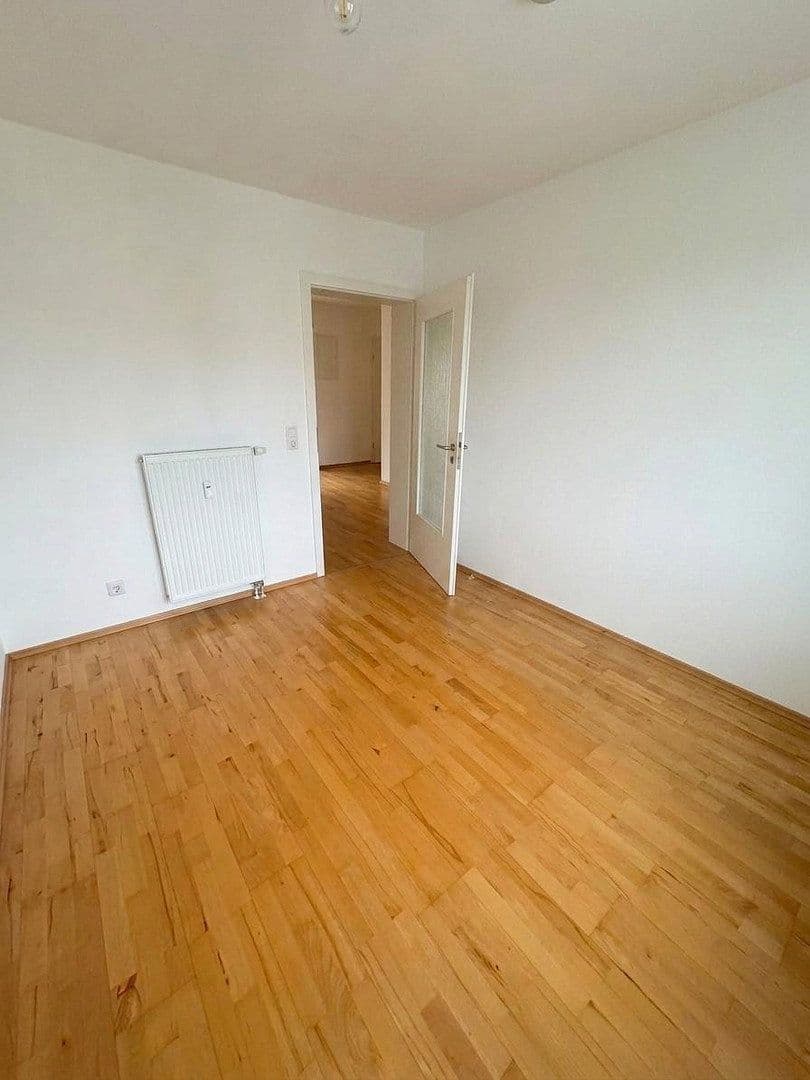 Prodej bytu 4+1 108 m², Am Anker 12, Edingen-Neckarhausen, Bádensko-Württembersko Prodej bytu 4+1 108 m², Am Anker 12, Edingen-Neckarhausen, Bádensko-Württembersko