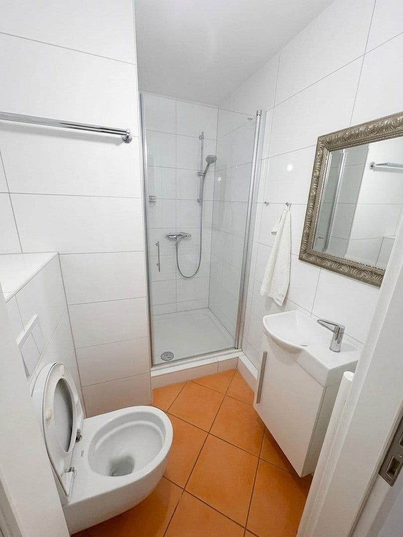Prodej bytu 4+1 108 m², Am Anker 12, Edingen-Neckarhausen, Bádensko-Württembersko Prodej bytu 4+1 108 m², Am Anker 12, Edingen-Neckarhausen, Bádensko-Württembersko