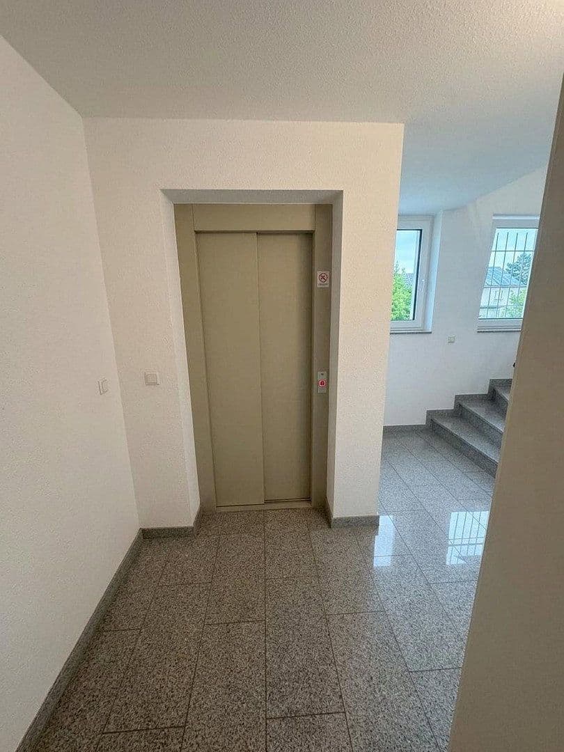 Prodej bytu 4+1 108 m², Am Anker 12, Edingen-Neckarhausen, Bádensko-Württembersko Prodej bytu 4+1 108 m², Am Anker 12, Edingen-Neckarhausen, Bádensko-Württembersko