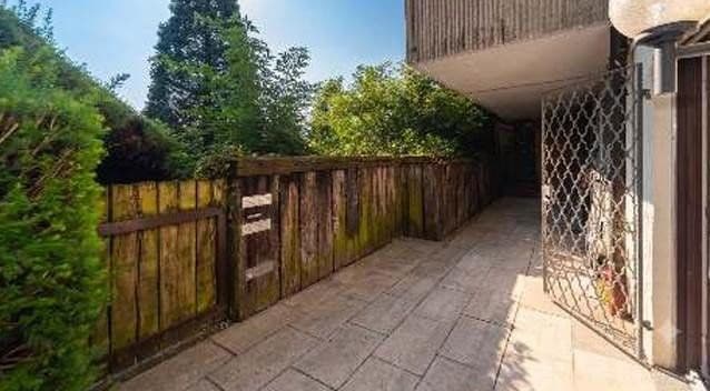 Pronájem bytu 1+1 71 m², Friedrichsberg 46, Stuttgart, Bádensko-Württembersko Pronájem bytu 1+1 71 m², Friedrichsberg 46, Stuttgart, Bádensko-Württembersko