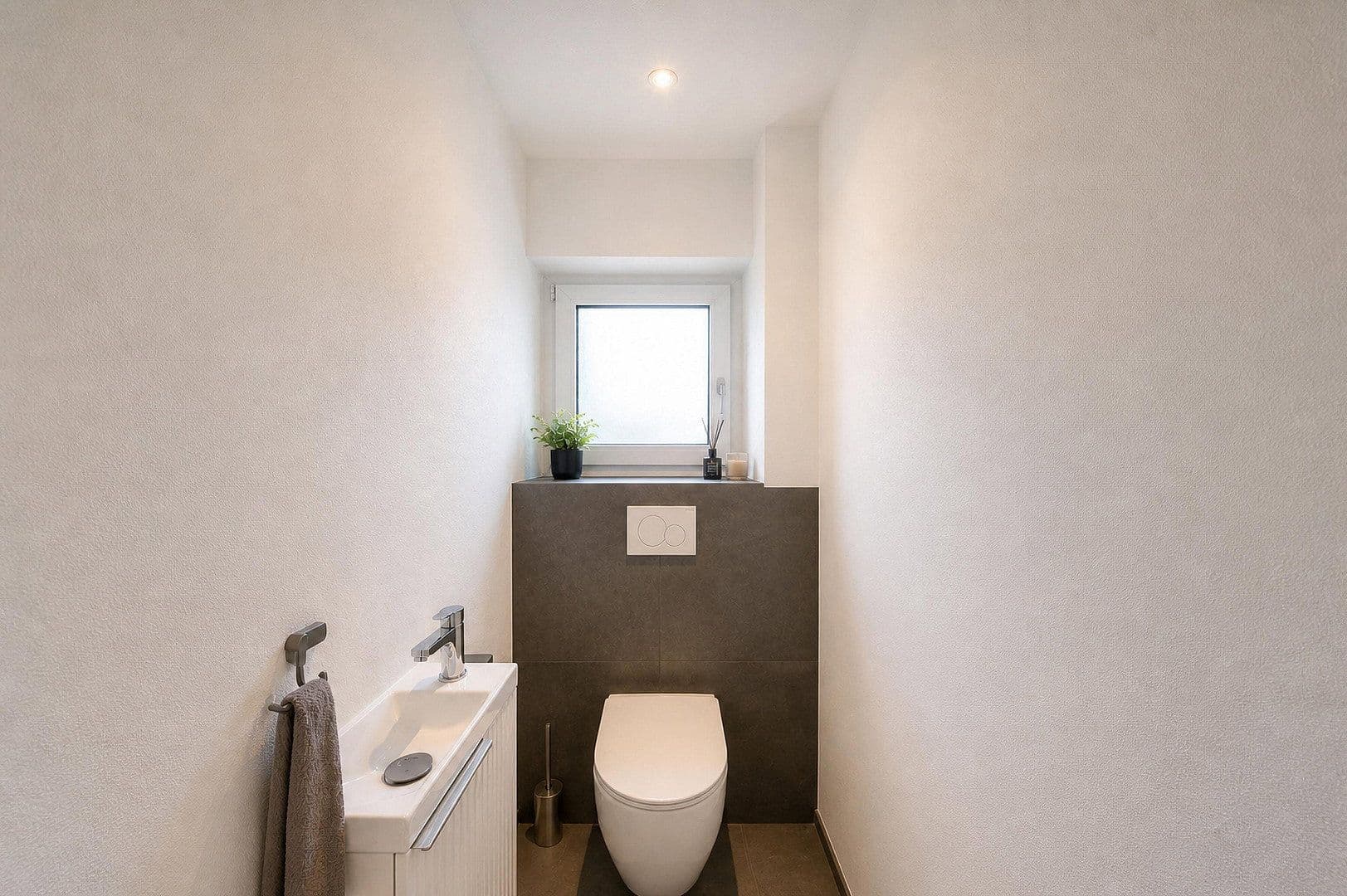 Pronájem bytu 4+1 85 m², Ulm, Bádensko-Württembersko Pronájem bytu 4+1 85 m², Ulm, Bádensko-Württembersko