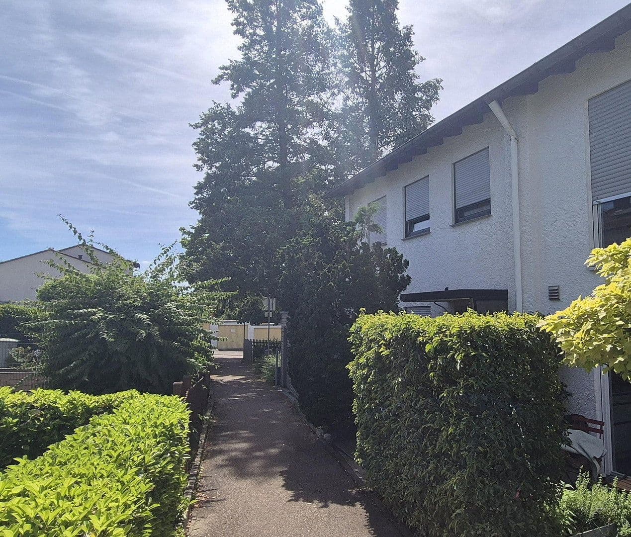 Prodej domu 113 m², pozemek 338 m², Leonberg, Bádensko-Württembersko Prodej domu 113 m², pozemek 338 m², Leonberg, Bádensko-Württembersko