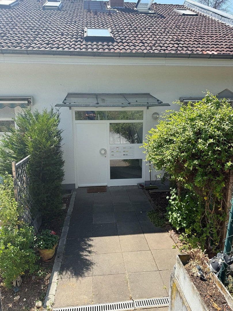 Prodej bytu 3+1 94 m², Mainz-Hechtsheim, Porýní-Falc Prodej bytu 3+1 94 m², Mainz-Hechtsheim, Porýní-Falc