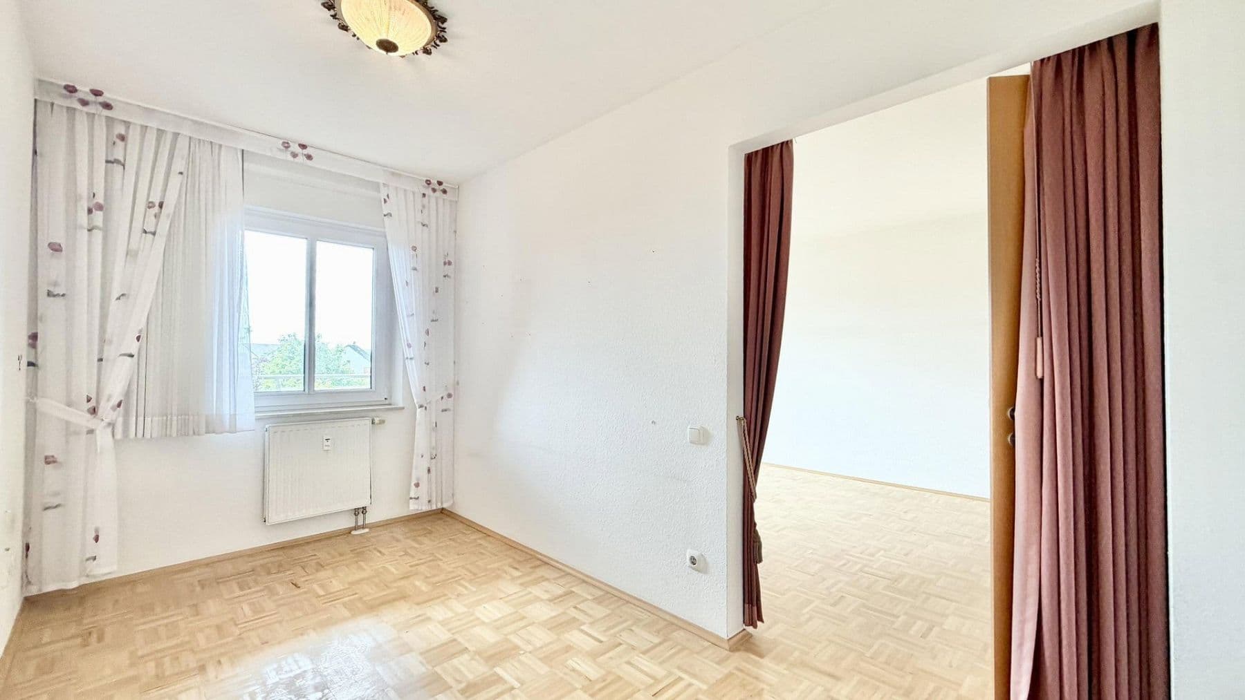 Pronájem bytu 2+1 56 m², Kurt-Schumacher-Str. 154, Dinslaken, Severní Porýní-Vestfálsko Pronájem bytu 2+1 56 m², Kurt-Schumacher-Str. 154, Dinslaken, Severní Porýní-Vestfálsko