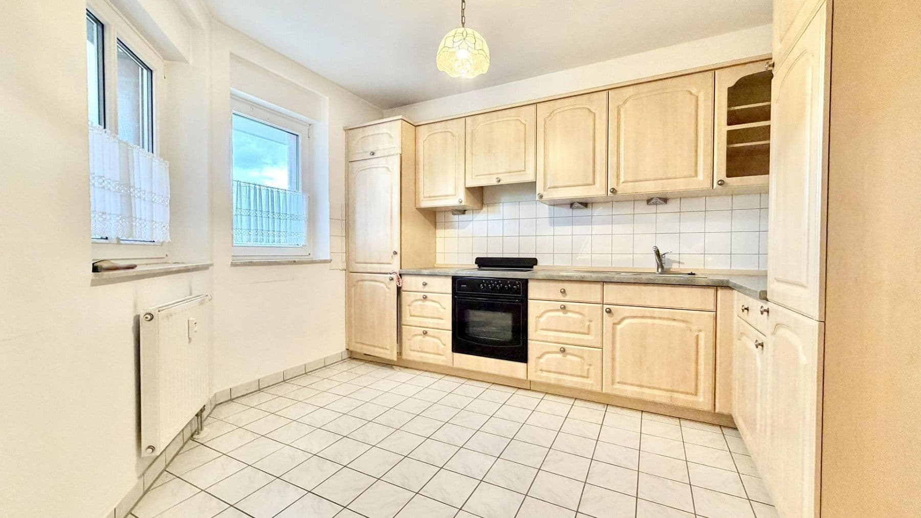 Pronájem bytu 2+1 56 m², Kurt-Schumacher-Str. 154, Dinslaken, Severní Porýní-Vestfálsko Pronájem bytu 2+1 56 m², Kurt-Schumacher-Str. 154, Dinslaken, Severní Porýní-Vestfálsko