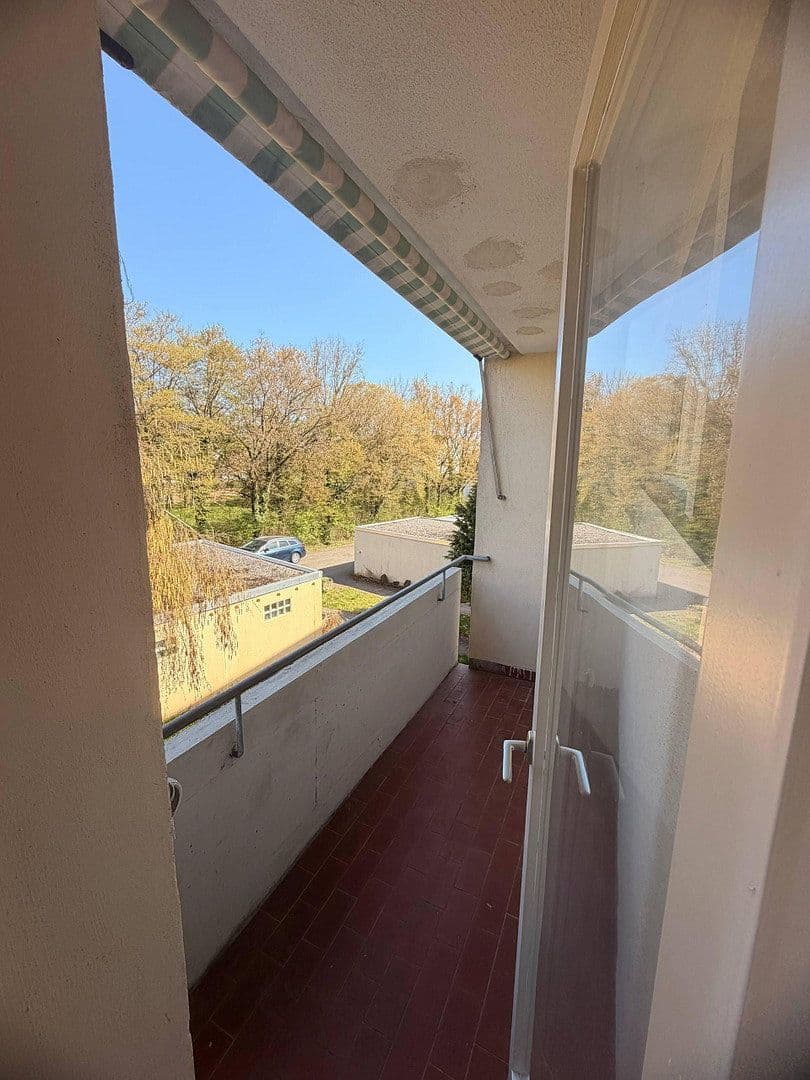 Prodej domu 210 m², pozemek 476 m², Stuttgart, Bádensko-Württembersko Prodej domu 210 m², pozemek 476 m², Stuttgart, Bádensko-Württembersko